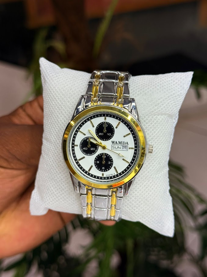 Wamda Silver Chronograph Watch (White Dial)