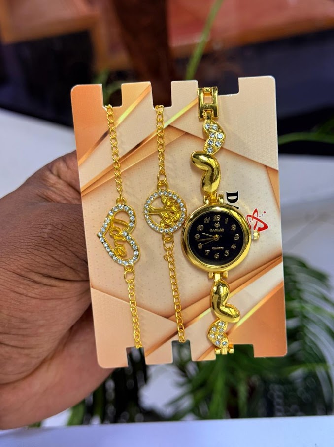 Ladies Black Dial Watch and Chain Set