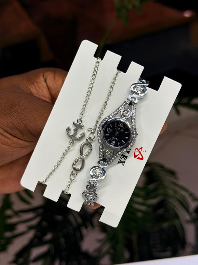  Ladies Black Dial Watch and Chain Set